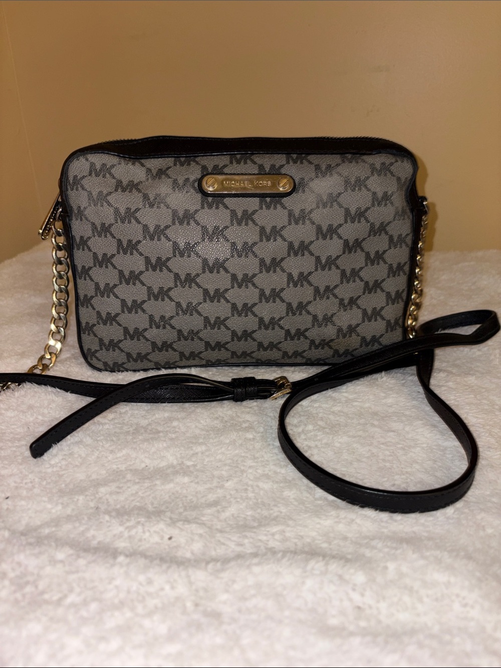 Michael Kors Gray MK Signature Crossbody with Black Trim and Gold Chain